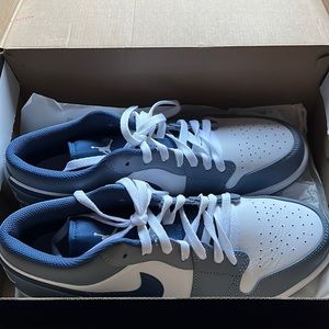 SIZE 12 Ashen slate air Jordan’s